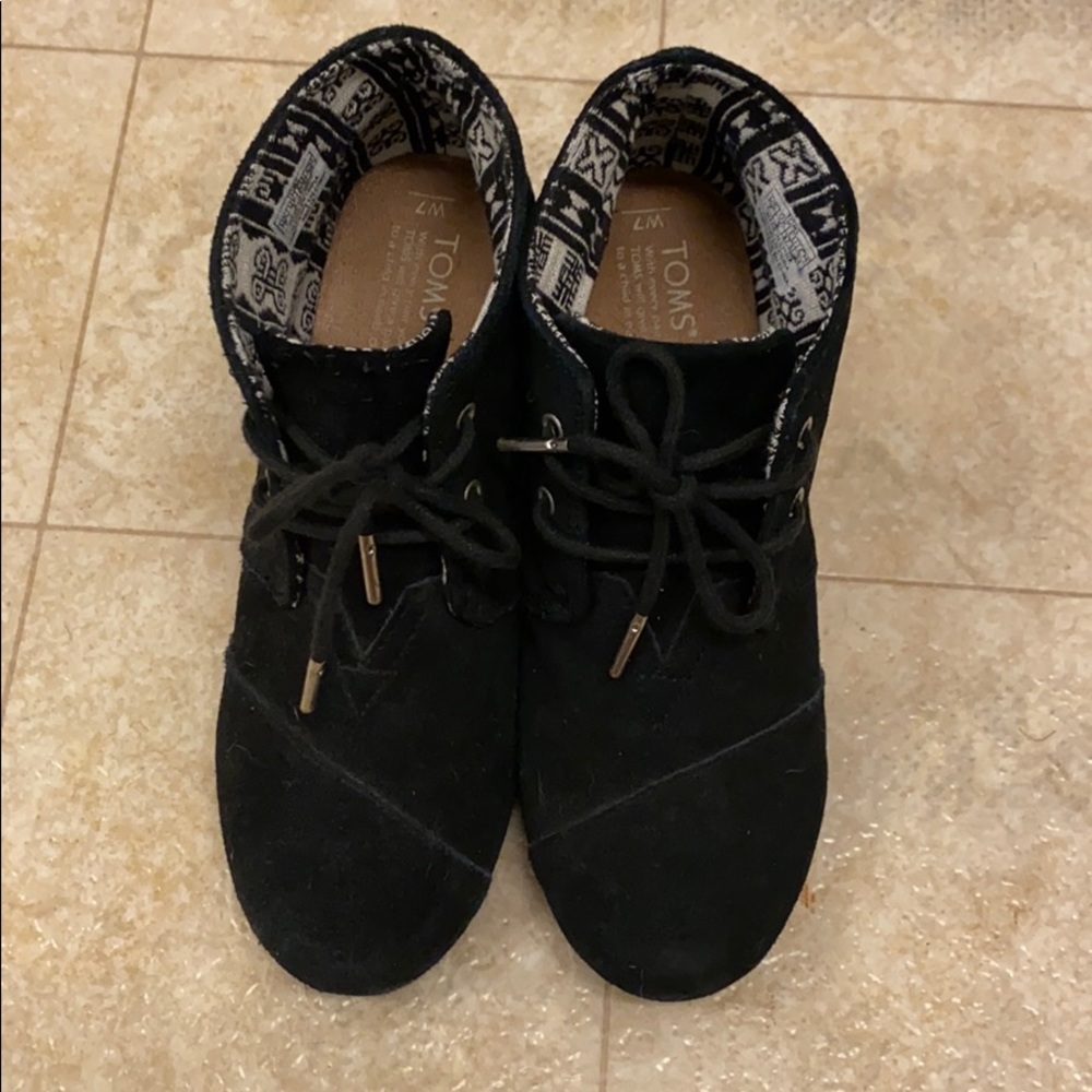 Toms Wedge Boots